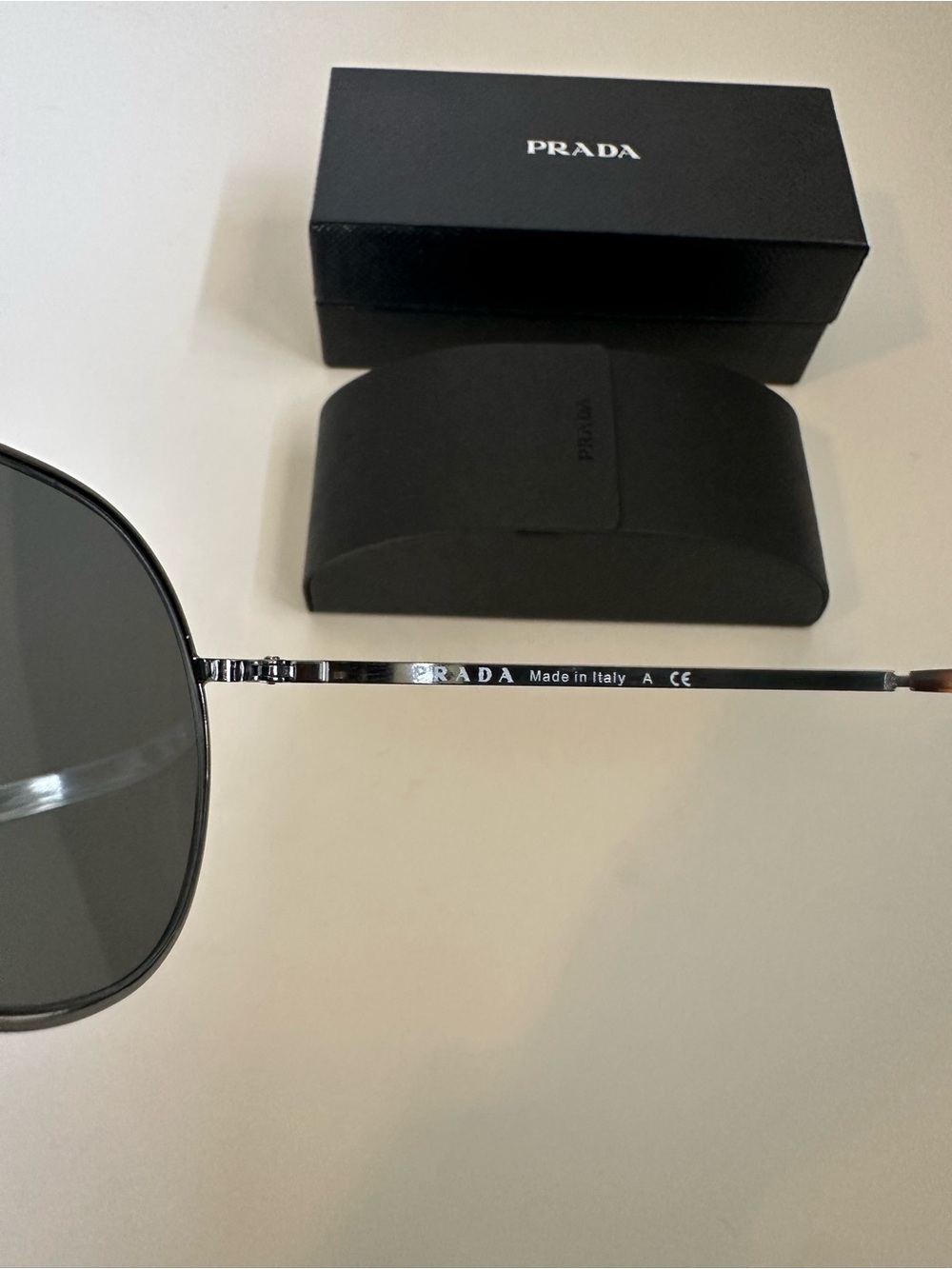 Free shipping Prada Black Textured Sunglass Case with Receipt - Picture 5 of 7